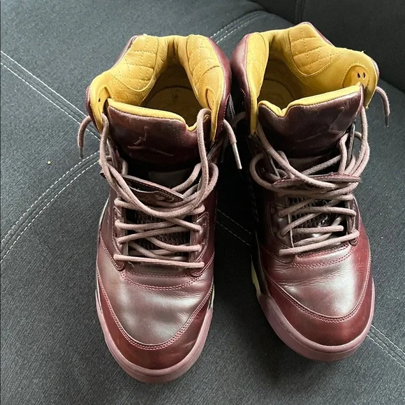 Jordan 5 Premiums Burgundy - Picture 5 of 15
